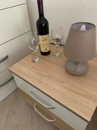 Апартаменты Guesthouse P&A Будва Двухместный номер с 1 кроватью и балконом-7