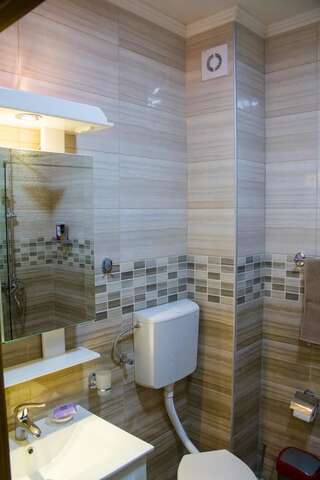 Апартаменты Guesthouse P&A Будва Апартаменты-студио-5